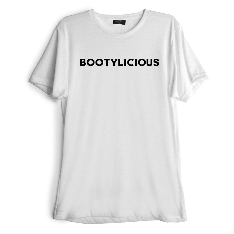 BOOTYLICIOUS [TEE]