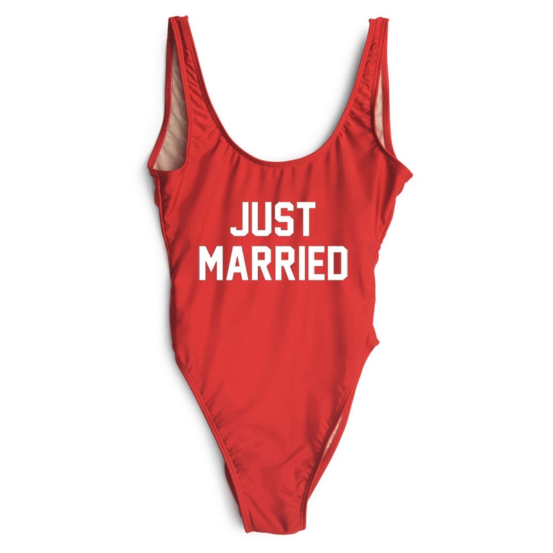 JUST MARRIED [SWIMSUIT]