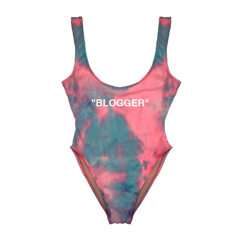 "BLOGGER" [SWIMSUIT]