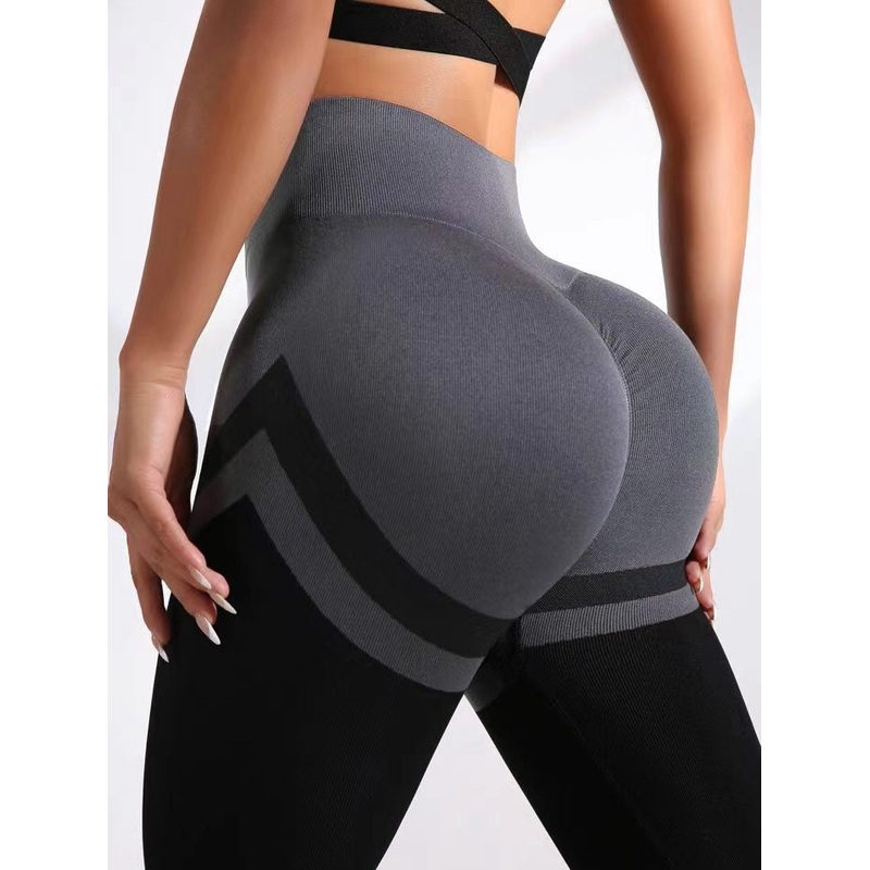 ZASUWA Female Contrast Color Scrunch Bum Leggings