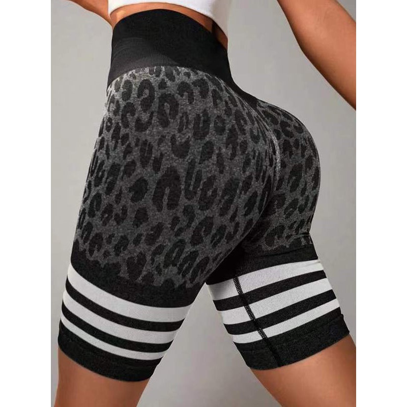 ZASUWA Female Leopard Peach Hip Scrunch Bum Spandex Gym Booty Shorts