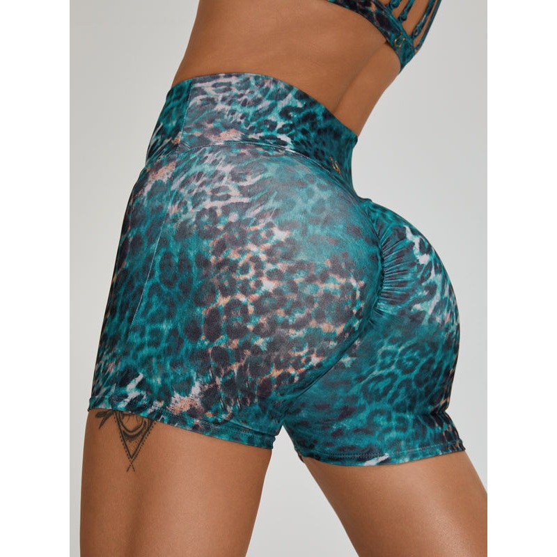 ZASUWA Female Leopard Print Scrunch Bum Shorts