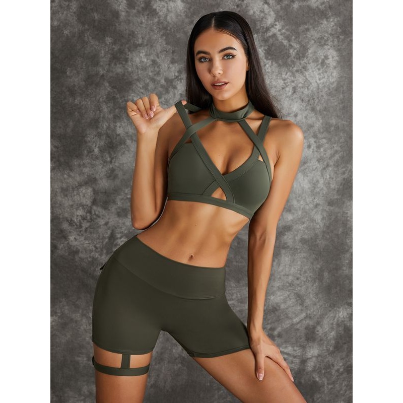 ZASUWA Female Unique Cut Out Pocket Mesh Scrunch Bum Sportswear