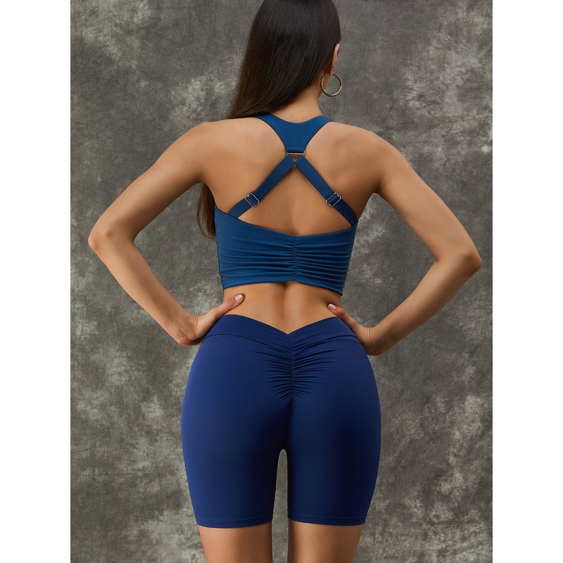 ZASUWA Female Deep V-Back Scrunch Bum Short Tracksuit