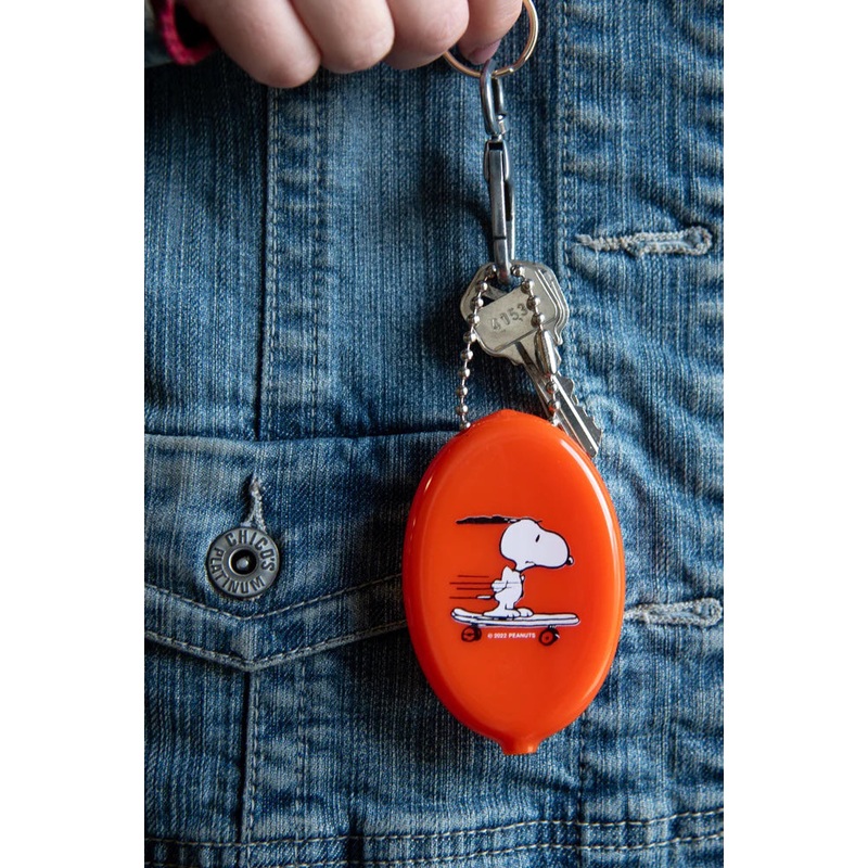 Snoopy Skateboard Coin Pouch