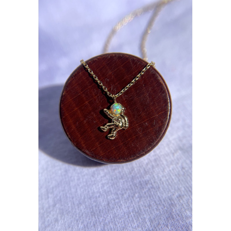 Gravity Necklace