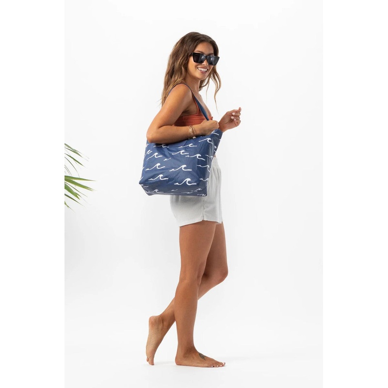 Seaside Reversible Tote