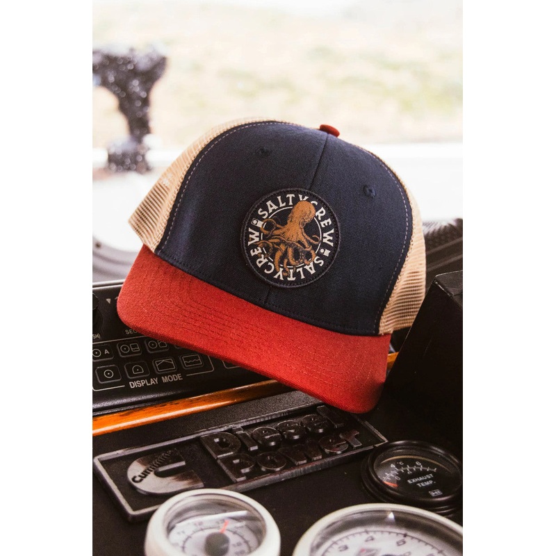Tentacles Retro Trucker