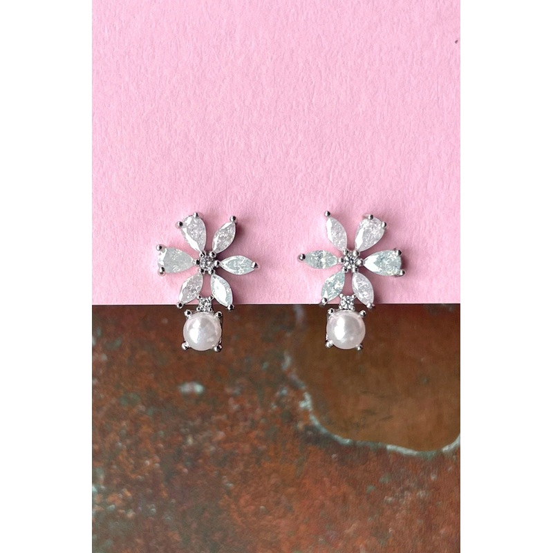Hilary Earrings