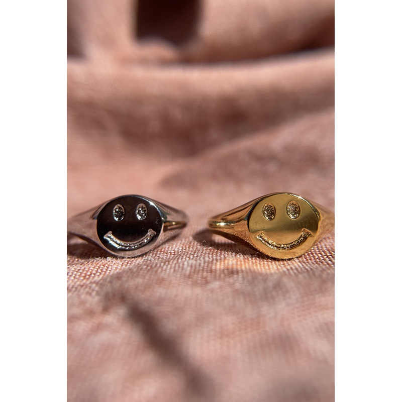 Happy Face Ring