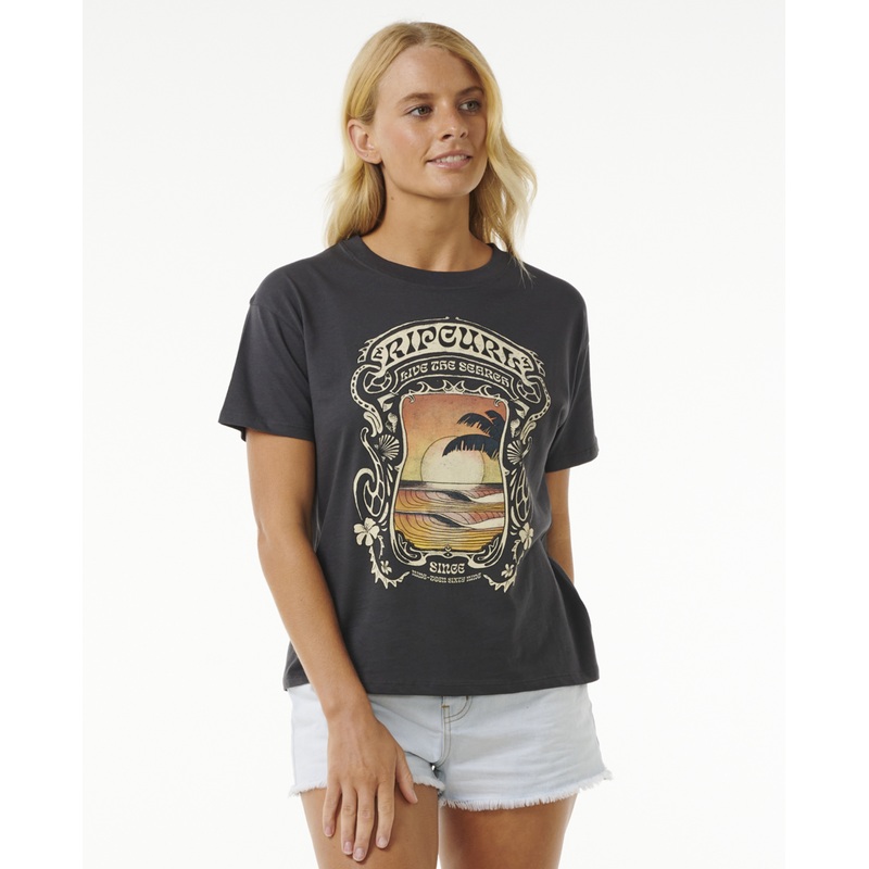 Sea Shells Relaxed Tee