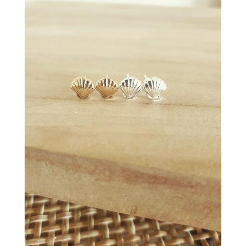 Shell Studs