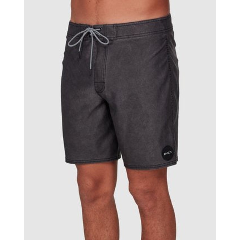 VA Trunk 17in