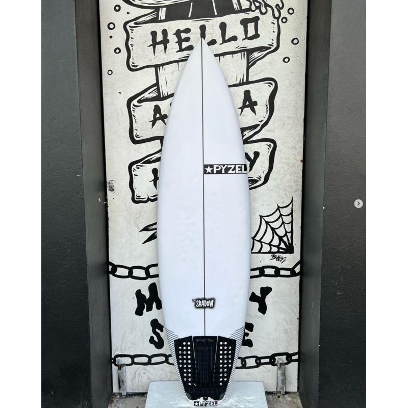 USED - 5'10 THE SHADOW (27L)