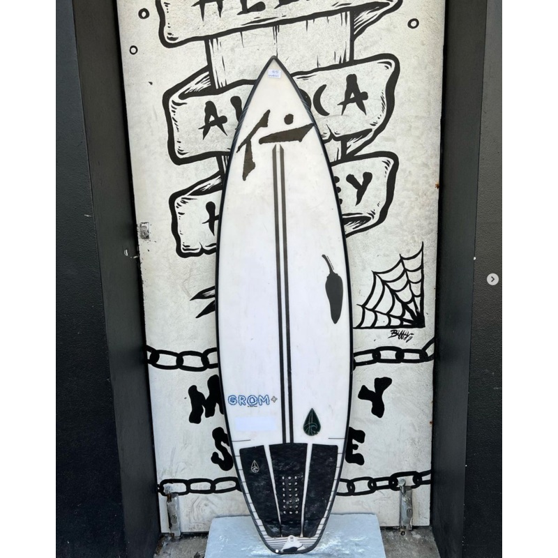 USED - 5'3 GROM+ EPOXY (19.9L)