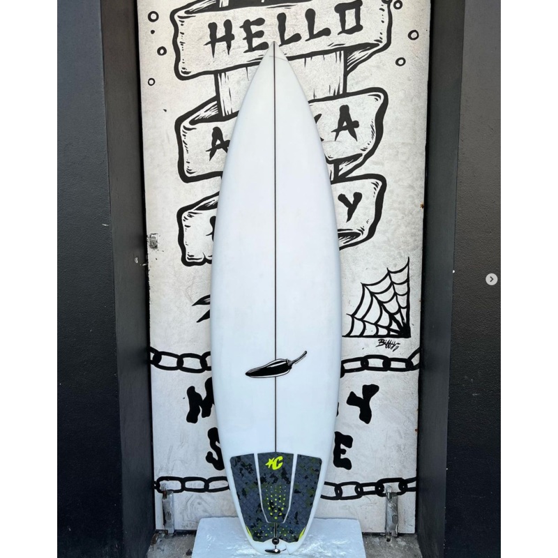 USED - 5'8 1/2 SHORTIE (26.3L)