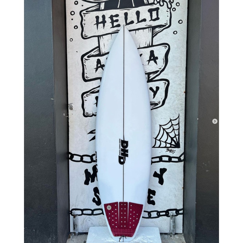 USED - 5'9 DNA ETHAN FILE (26.2L)