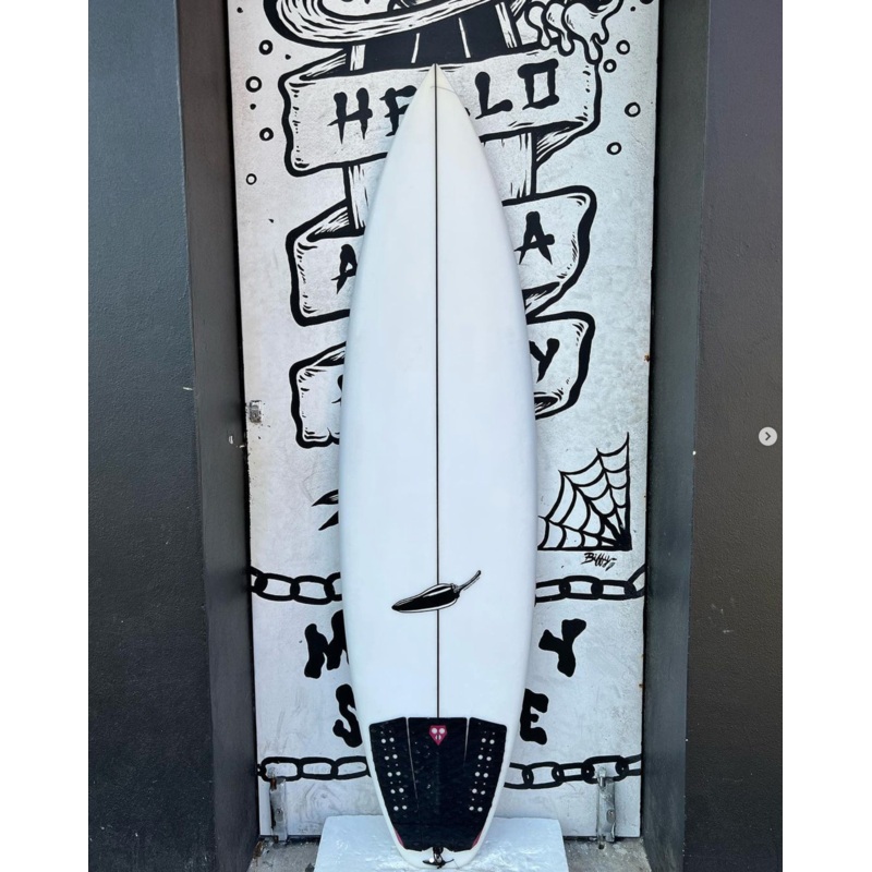 USED - 6'1 SHORTIE (31L)