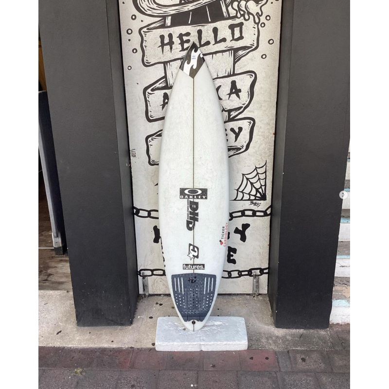 USED - 6'2 DNA (29.56L) EX ETHAN EWING
