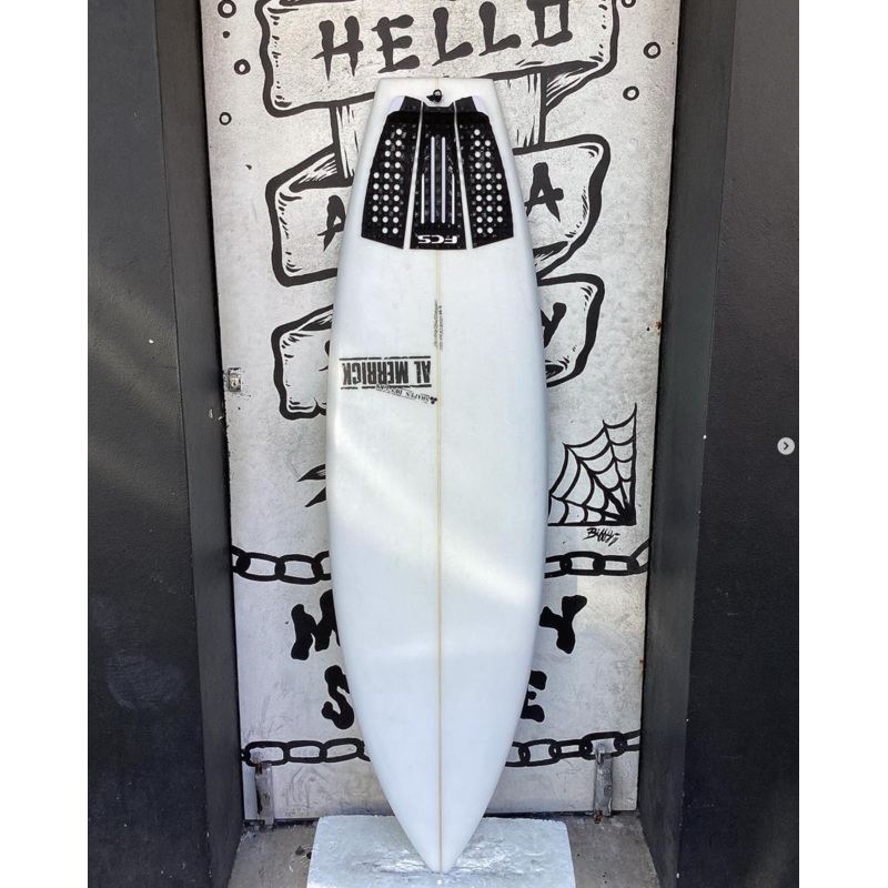 USED - 5'9 NECK BEARD 2 (32.5L)
