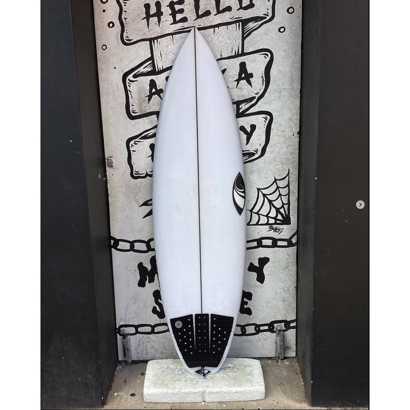 USED - 5'8 SYNERGY