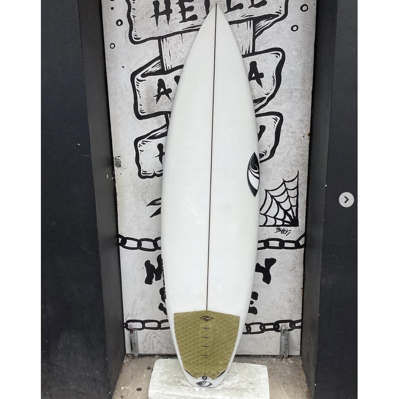 USED - 6'1 INFERNO 72 (31.2L)